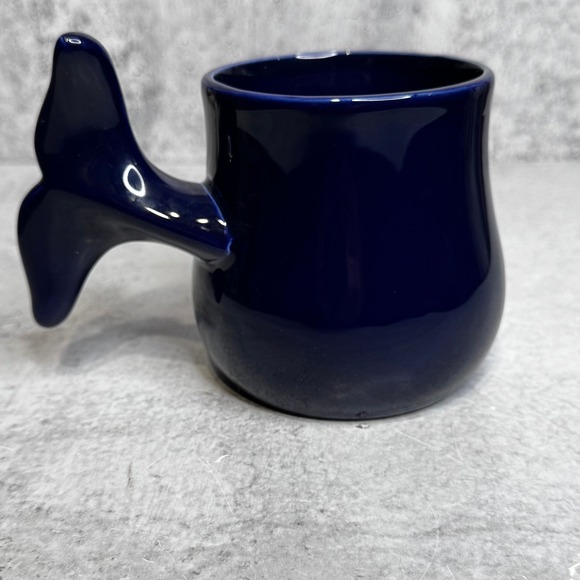 Dennis East International Other - Dennis East International DEI Navy Blue Whale Tail Handle Ceramic Coffee Mug